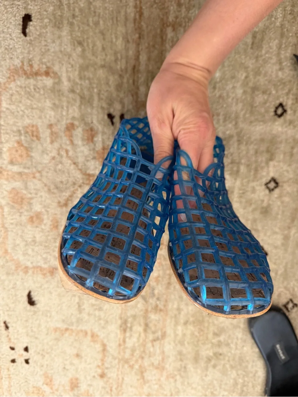 VorisVina Blue caged jellies
